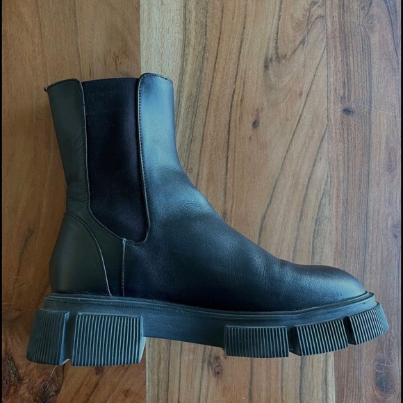 Zara leather chunky boots - Picture 3 of 5